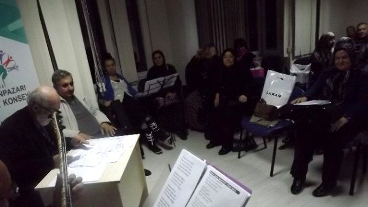 Eşyoder\'de Şiir Etkinliği