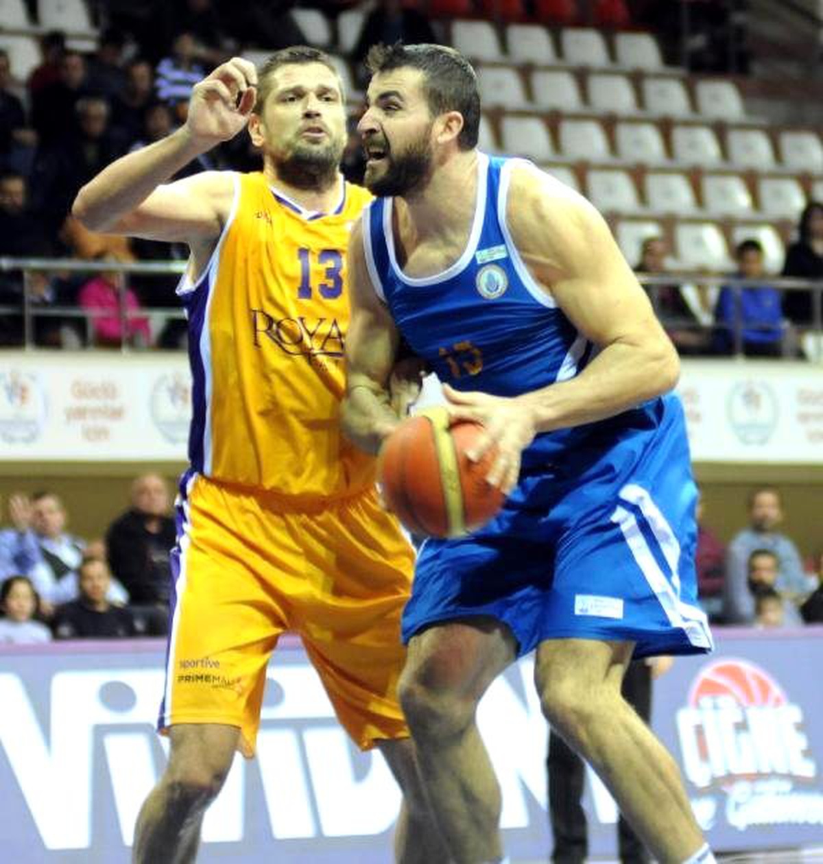 Royal Halı Gaziantep-İstanbul Büyükşehir Belediyespor: 71-65