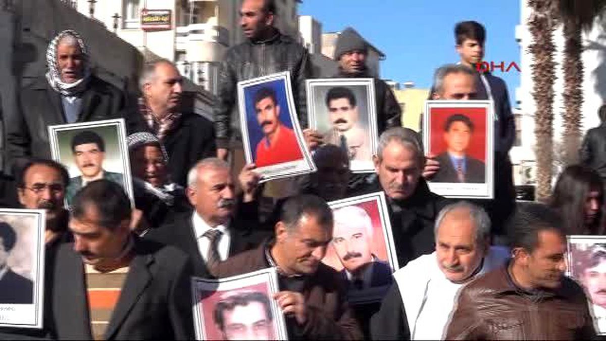 Şanlıurfa\'da Kayıp Yakınlarından Oturma Eylemi
