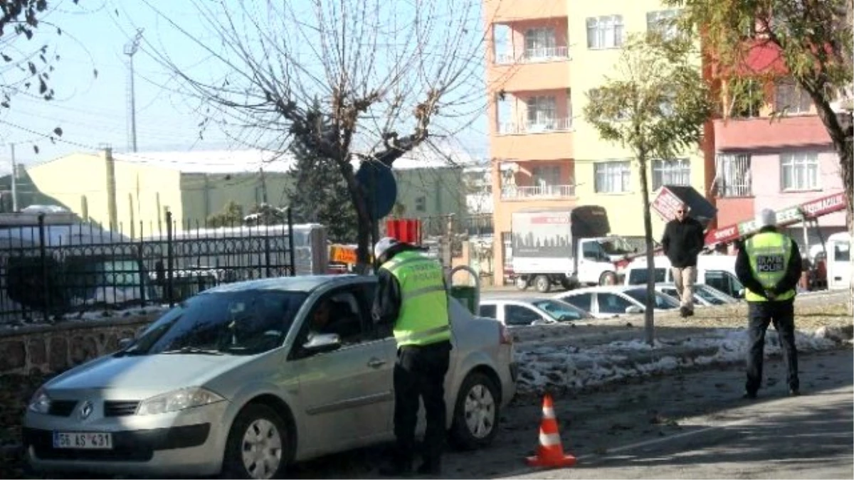 Siirt\'te Trafik Denetimler Artırıldı