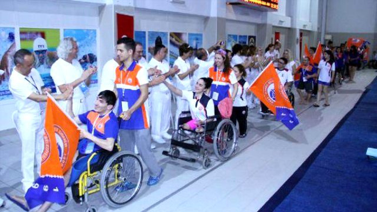Türkiye Bireysel Yüzme Şampiyonası Alanya\'da Başladı
