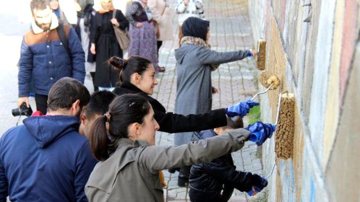 Ak Gençlerden Anlamlı Hareket