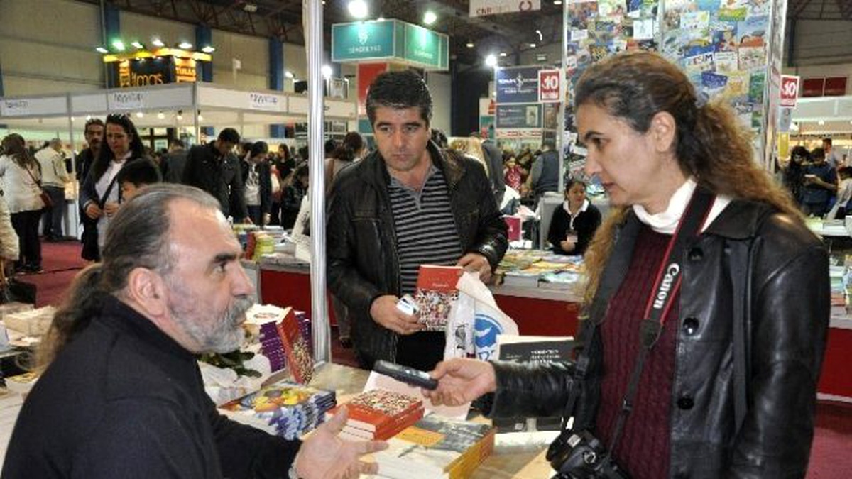 Dr. İnce\'den Yeni Yılda İki Yeni Kitap Daha