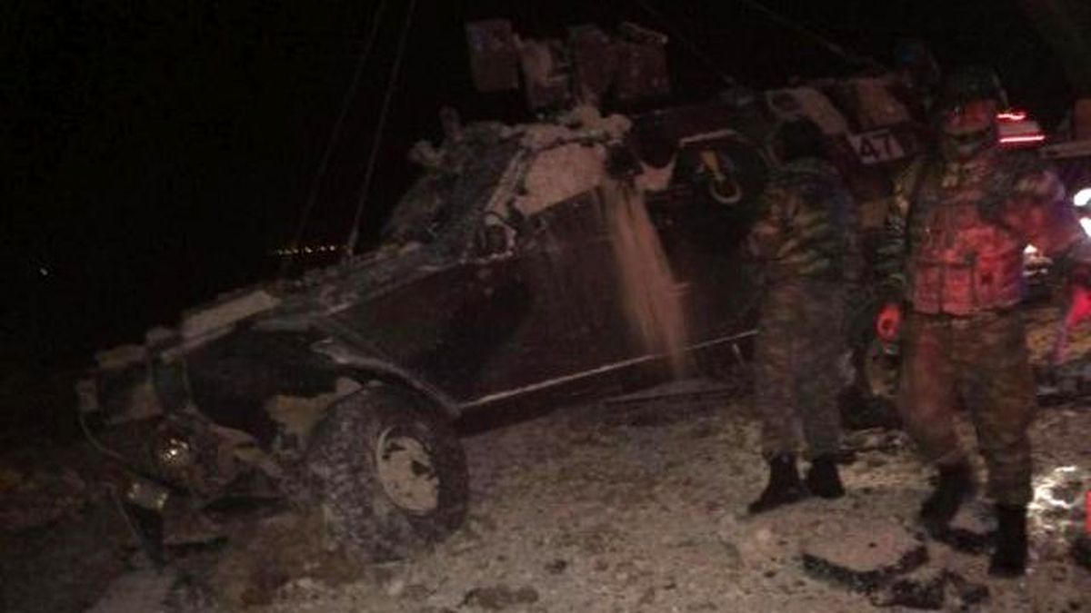 Nusaybin\'de Askeri Araca Bombalı Saldırı: 6 Asker 1 Sivil Yaralandı