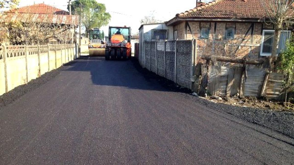 Başkan Alemdar Asfalt Programının Bitiş Çalışmalarını İnceledi
