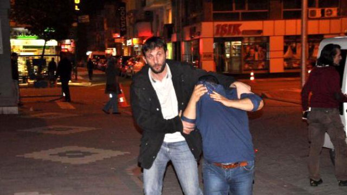 Çanakkale\'de Telefon Dolandırıcılığı: 3 Gözaltı
