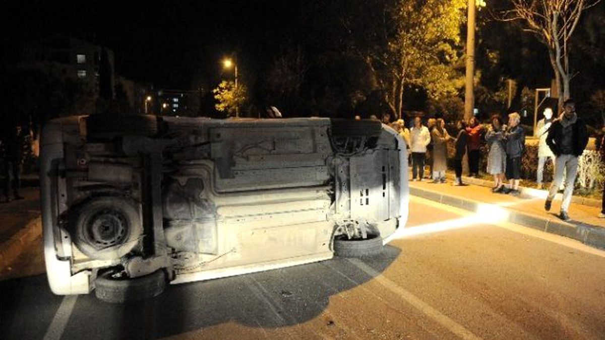 Çanakkale\'de Trafik Kazası; 2 Yaralı