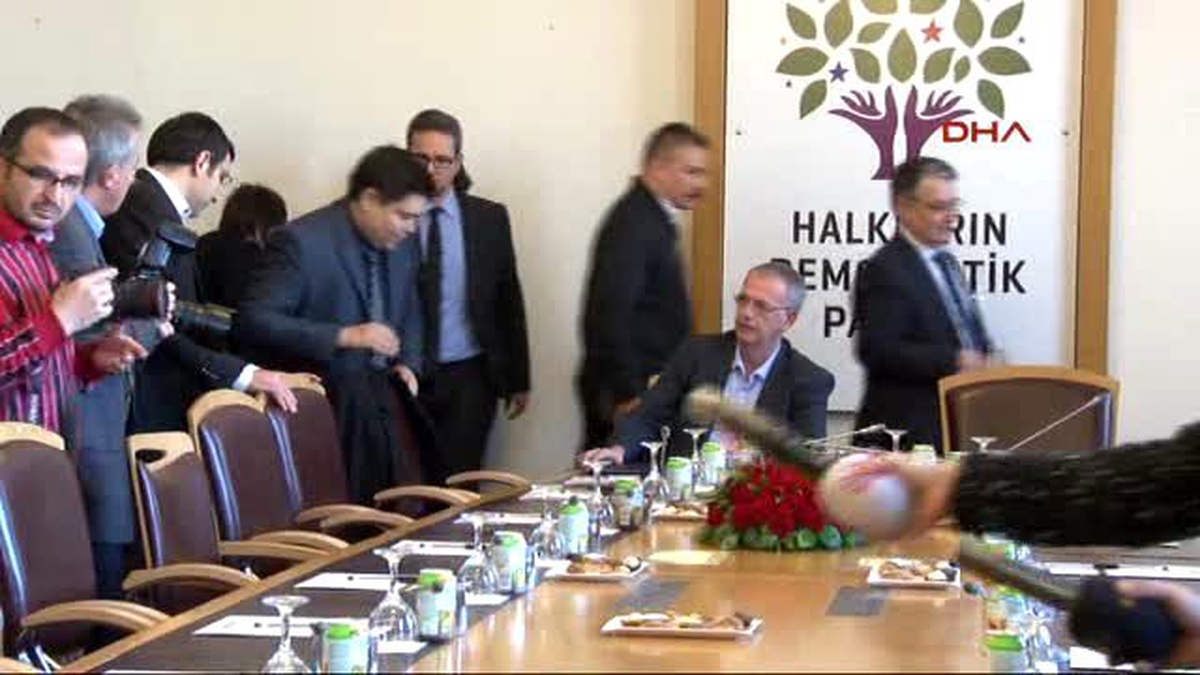 Demirtaş Kürt Sorunun Çözümünden PKK\'nın Silahları Bırakmasını Anlıyor, Başka Hiçbir Şey Anlamıyor 1