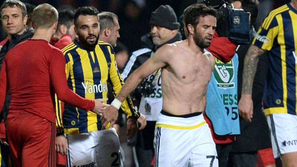 Gökhan Gönül: Rezil Sahaya Rağmen Yetişirdim