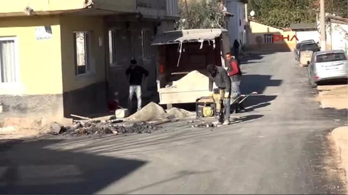 İznik?te Bulunan Taban Mozaiğine Giriş Bölgesi Asfaltla Kaplandı 2-