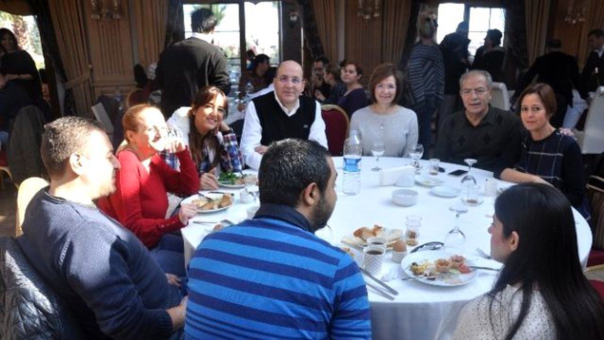 Kahvaltı Şenliğinde Eğlendiler