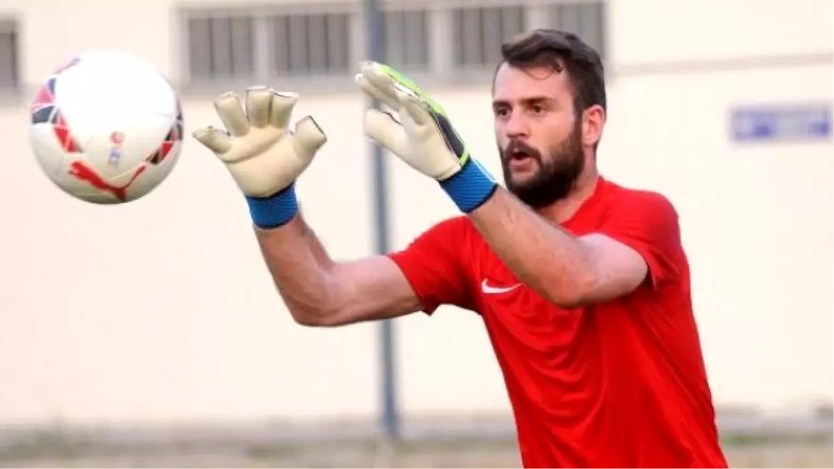 Karşıyaka 1\'e Puana Sevindi