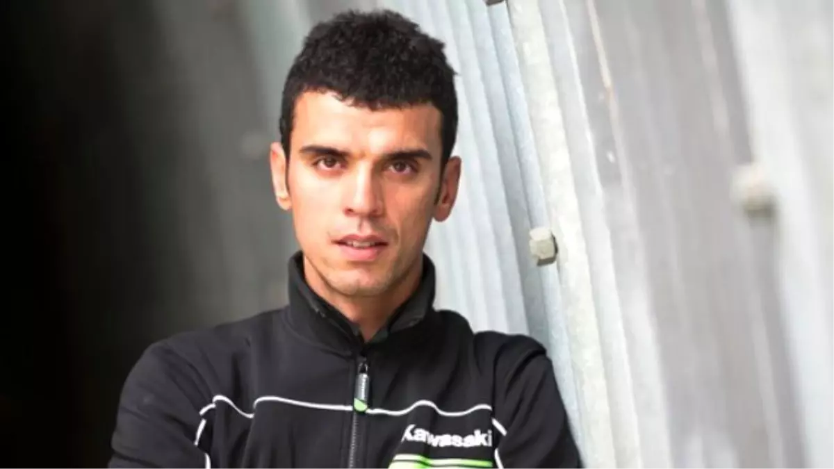 Kenan Sofuoğlu\'nun Kayınvalidesi, Kenan\'a Ferrari Hediye Etti