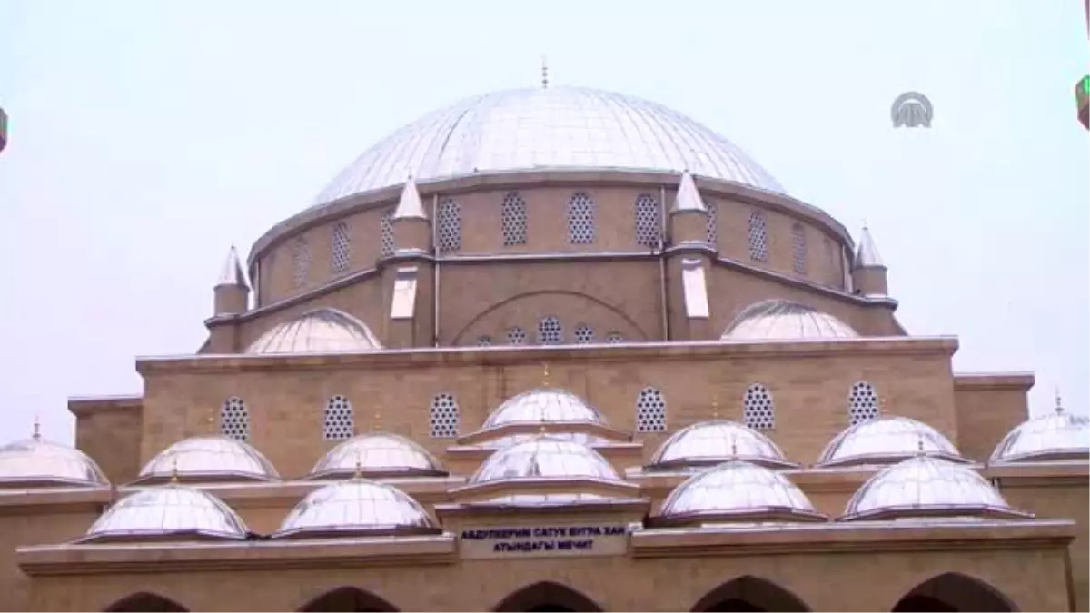 Kırgızistan\'da Osmanlı Mimarisiyle Cami İnşası