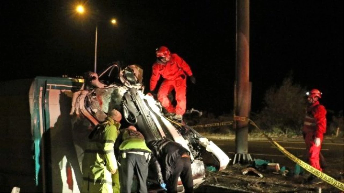 Rize\'de Trafik Kazası: 1 Ölü, 1 Yaralı