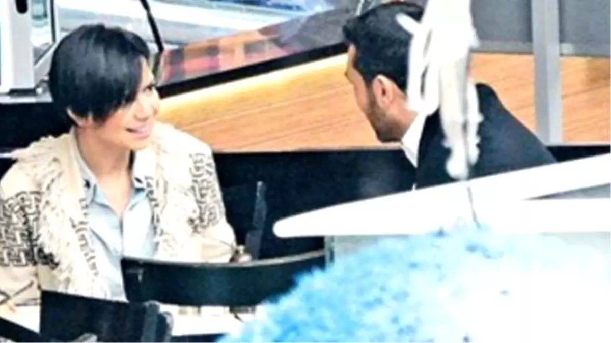 Saruhan Hünel Yeni Sevgilisi İçin Sinema Salonu Kapattı