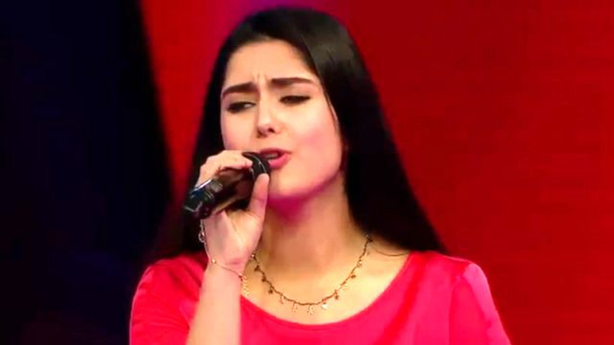 Sevdanur Alageyik \'Deymen Benim Gamlı Yaslı Gönlüme\'