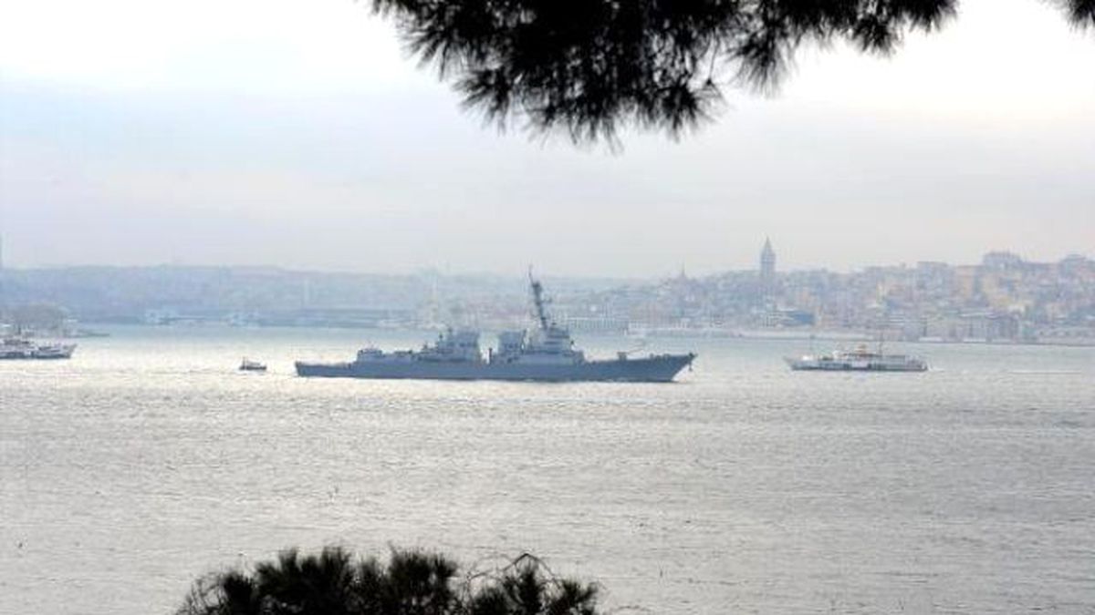 Ukrayna Krizi Yaşandığı Dönemde ABD Gemisi Boğazdan Böyle Geçiş Yapmıştı