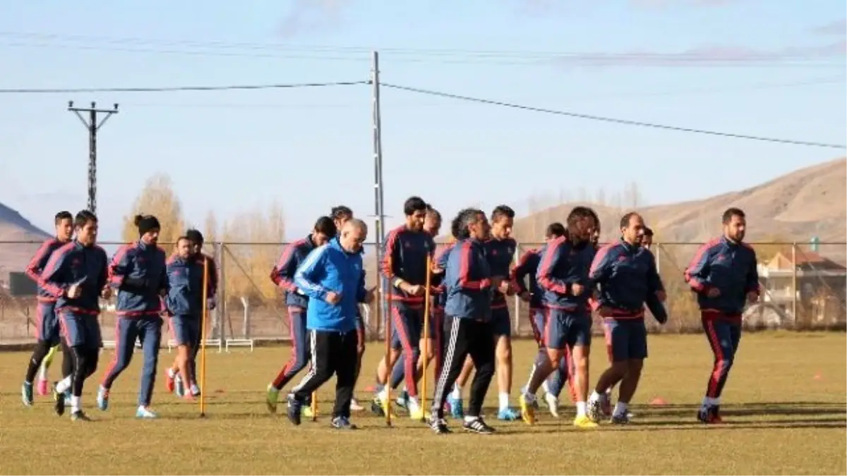 Yeni Malatyaspor\'da Karşıyaka Maçı Hazırlıkları Başladı