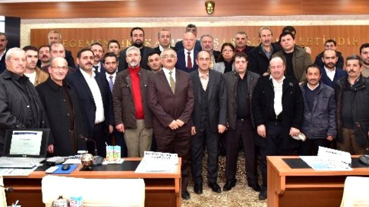 Başkan Sekmen\'den Yerel Ürünlere Pazar Desteği