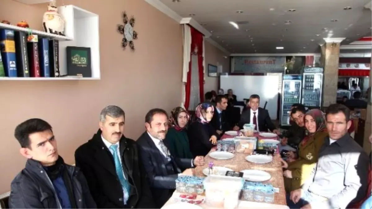 Başkan Vekili Gültay Engellilerle Bir Araya Geldi