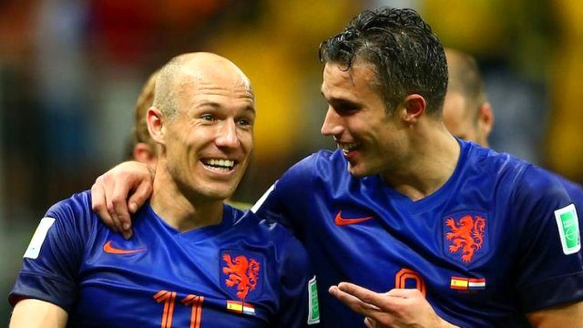 Fenerbahçe, Robben İçin Van Persie'yi Devreye Soktu