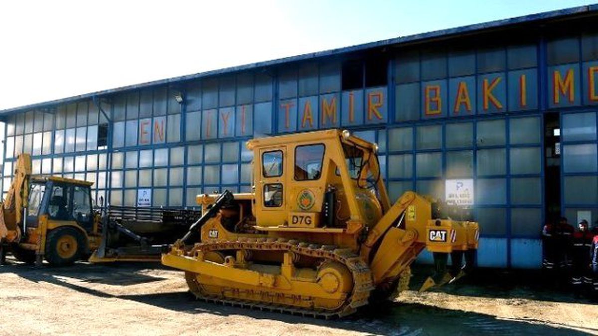 Hurda Dozer, Belediye Personeli Tarafından Personel Tarafından Revize Edildi