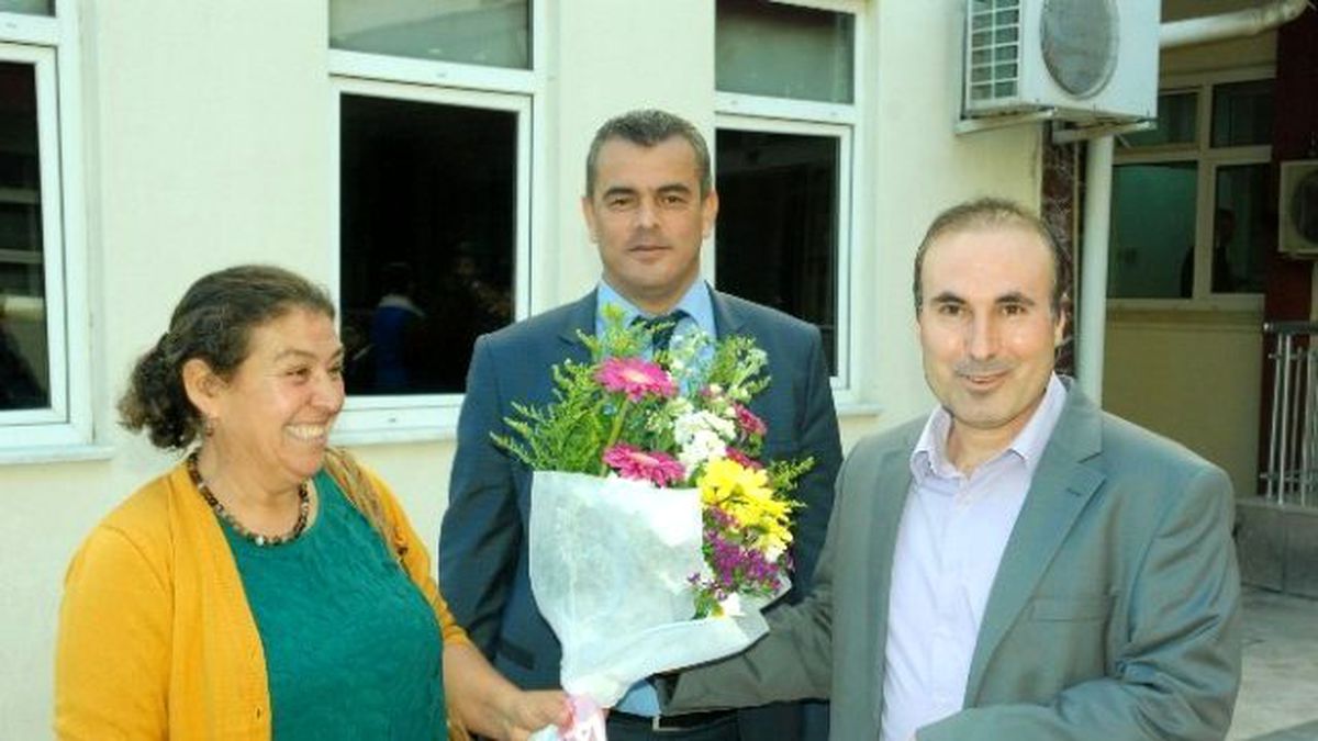 Minik Öğrencilerin Harçlıklarından Tekerlekli Sandalye