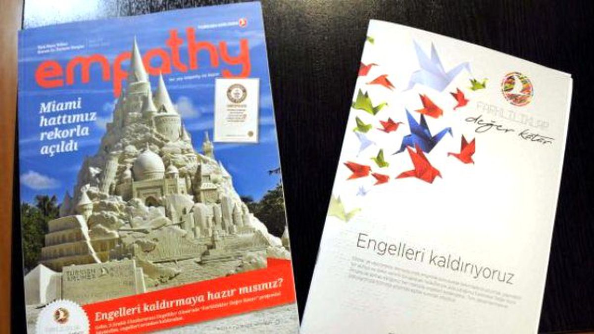 THY\'den Görme Engelliler İçin Anlamlı Jest...