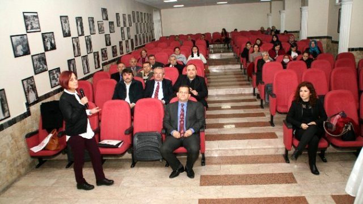 Zonguldak Toplum Sağlığı Merkezi\'nden Bilgilendirme Konferansı