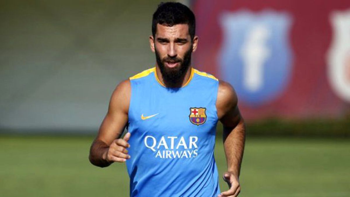 Arda Turan, Türküyü Duyunca İdmanı Bıraktı