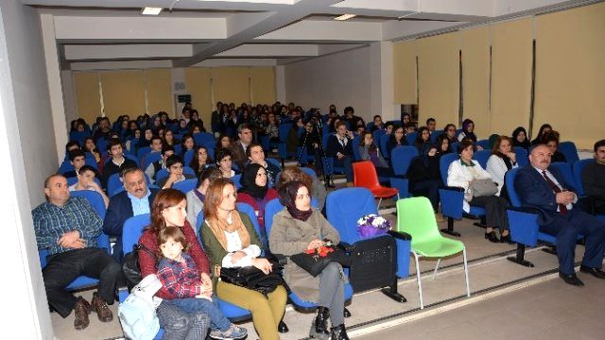 Başkan Doğan, Kariyer Günlerinin Konuğu Oldu