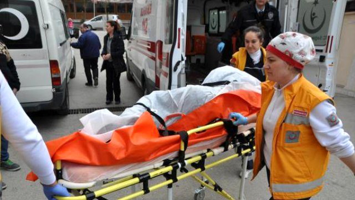 Bonzai İçip Suya Düşen Asker, Donmak Üzereyken Bulundu