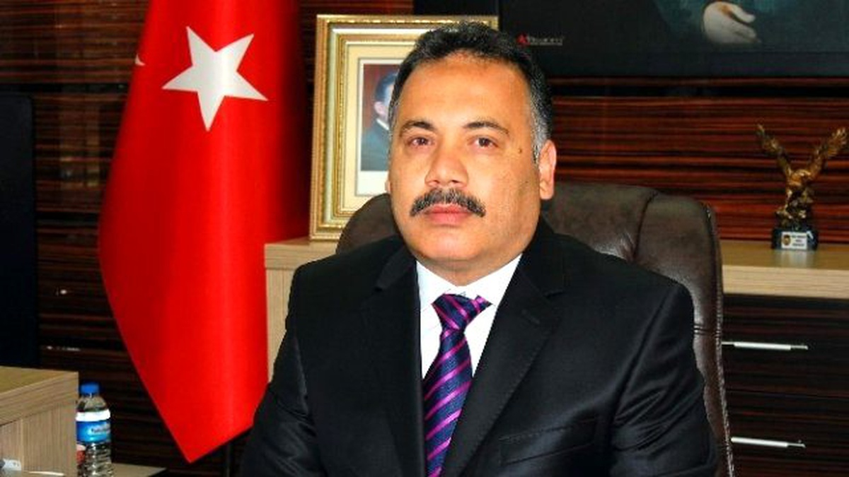 Emniyet Müdürü Salmaner İletişim Yoluyla Dolandırıcılık Konusunda Uyardı