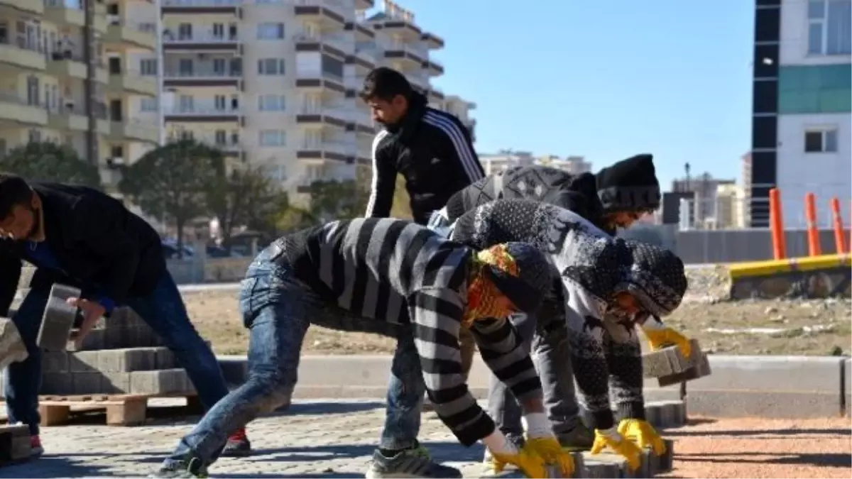 Ergani\'deki 30 Metrelik İmar Yolu Tamamlandı