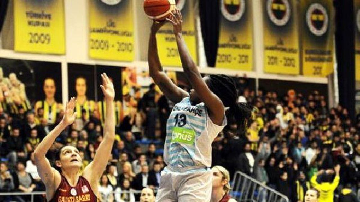 Fenerbahçe: 57 - Galatasaray: 56