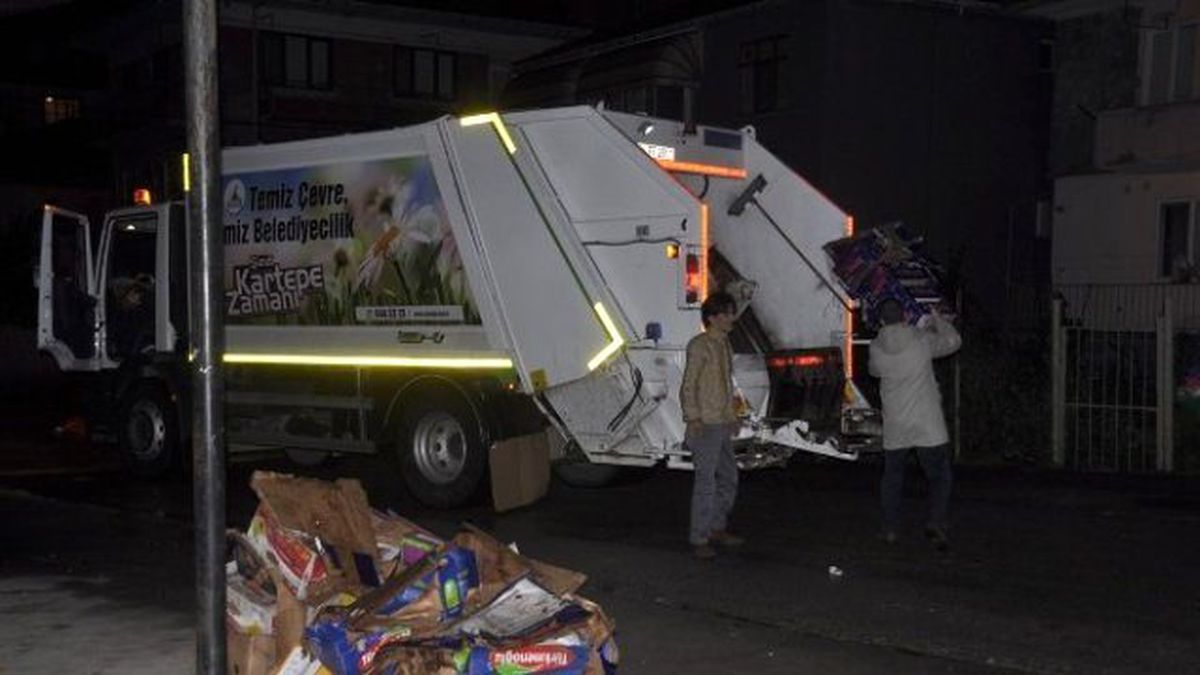 Kartepe\'de Temizlik Çalışmaları Devam Ediyor