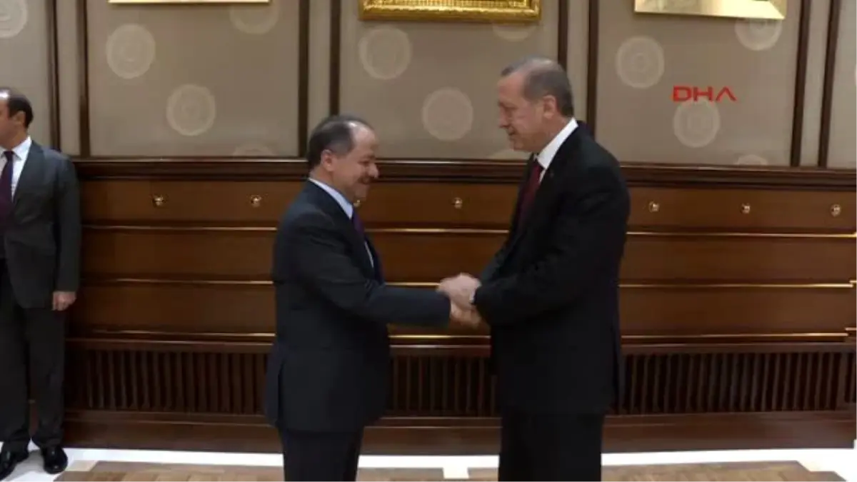 Mesud Barzani Cumhurbaşkanlığı Sarayı\'nda