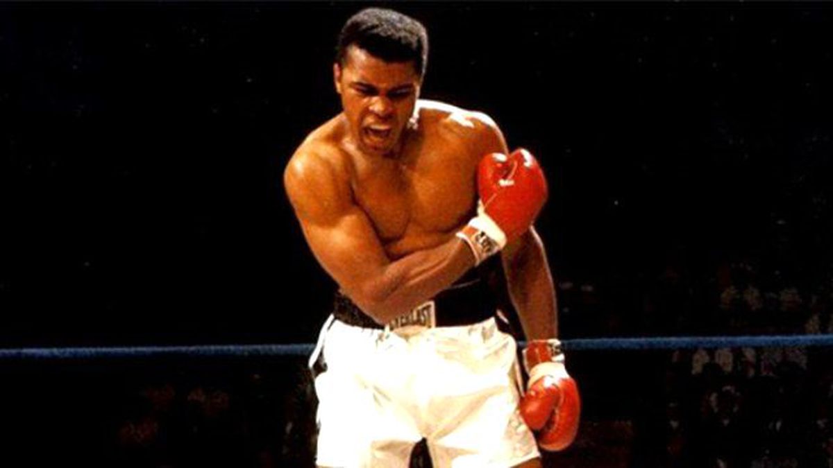 ABD'li Boksör Muhammed Ali, İslamofobik Siyasetçiye Tepki Gösterdi