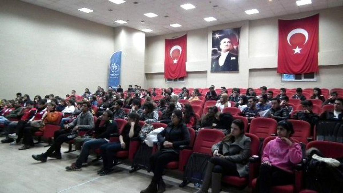 Aydınlı Gençler Terörle Mücadele Konusunda Bilgilendirildi