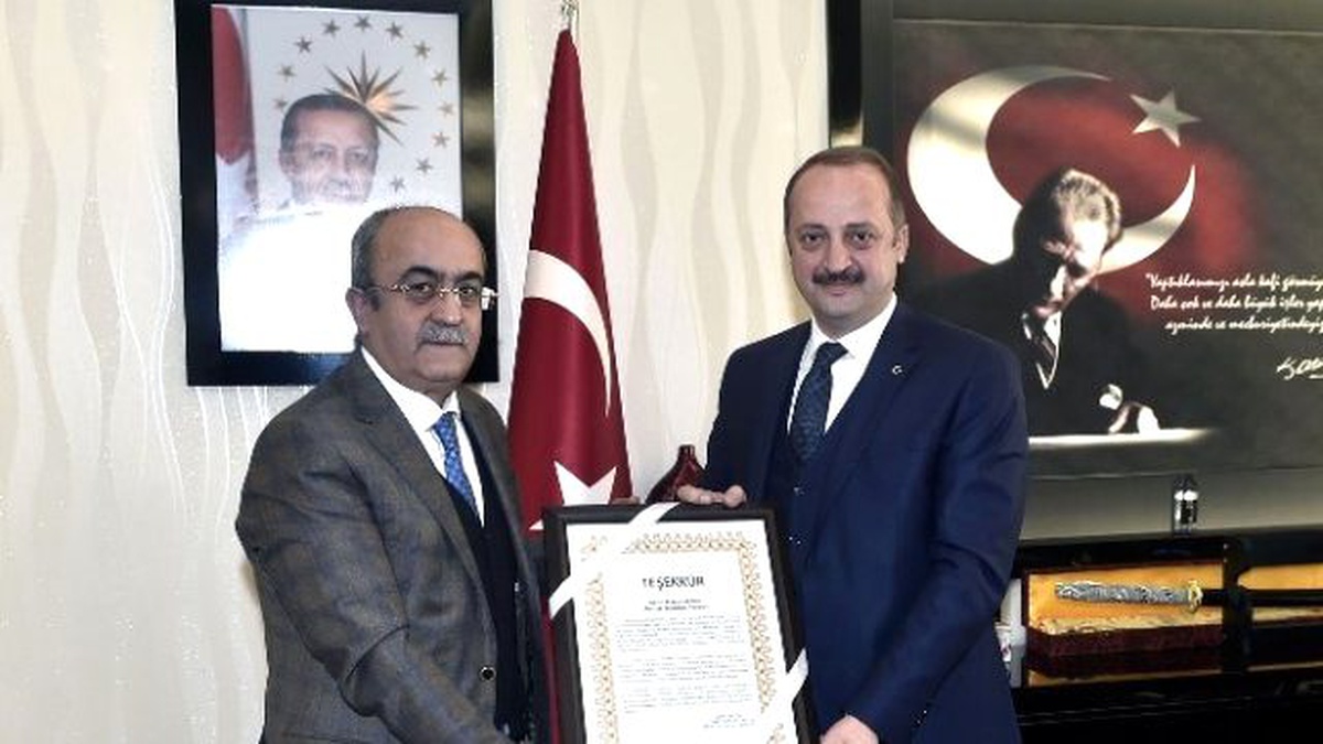 Mamaklı Sanayici ve İş Adamlarından Başkan Akgül\'e Hizmet Teşekkürü