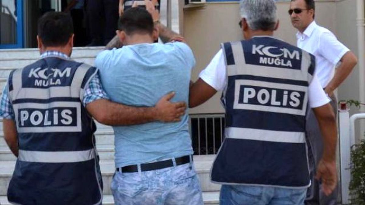 Ortaca\'da Hakkında Hapis Kararı Bulunan Uyuşturucu Satıcısı Yakalandı