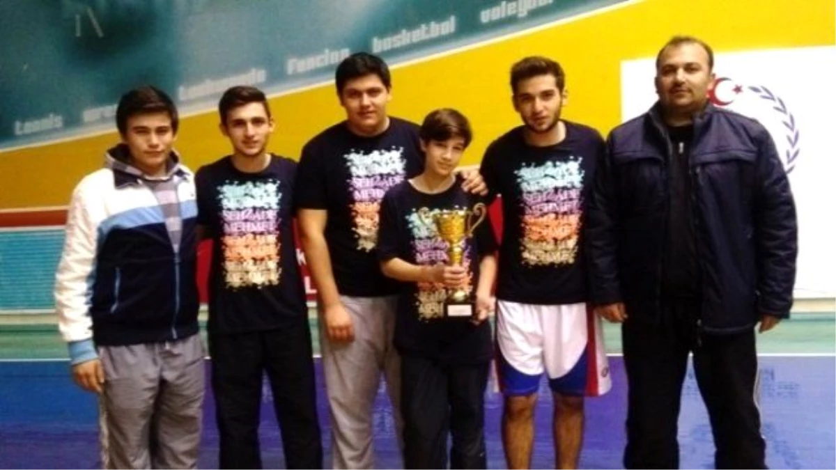 Şehzade Mehmet Lisesi Masa Tenisinde Manisa Şampiyonu