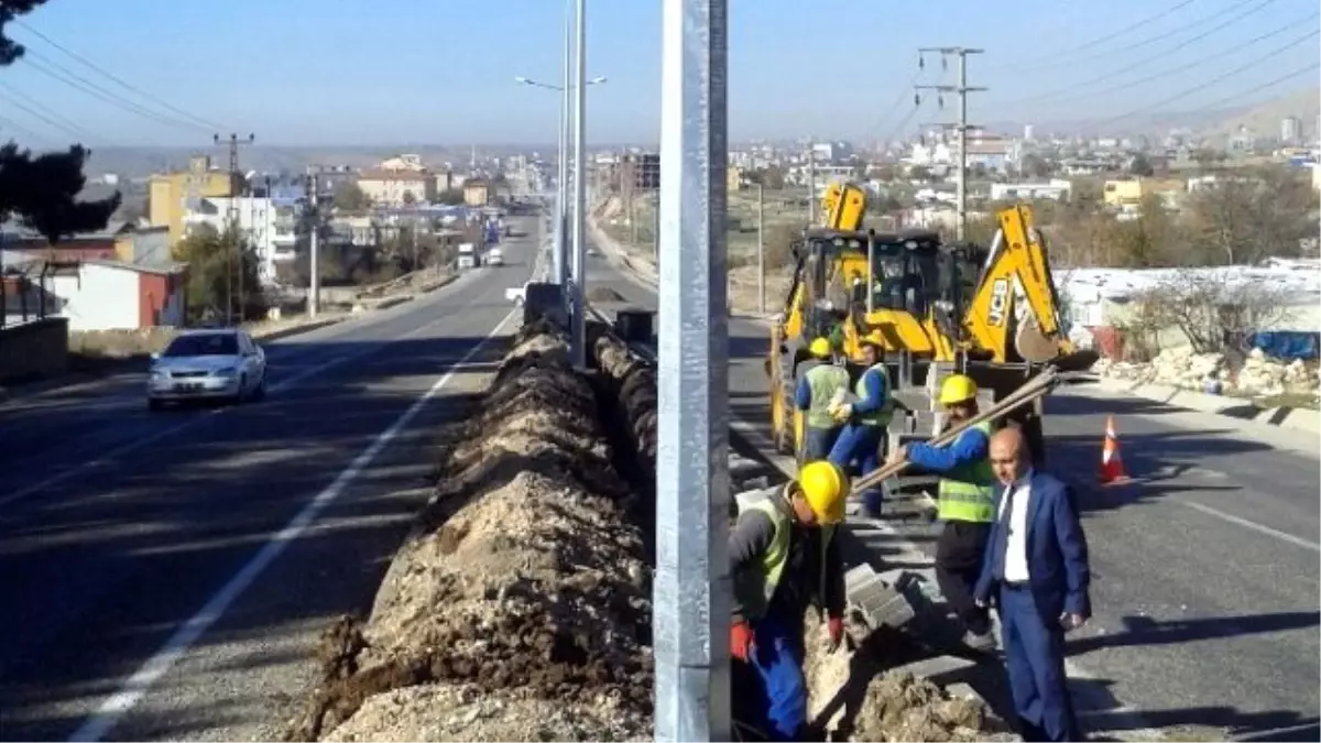 Silvan, Dicle EDAŞ ile Aydınlanıyor