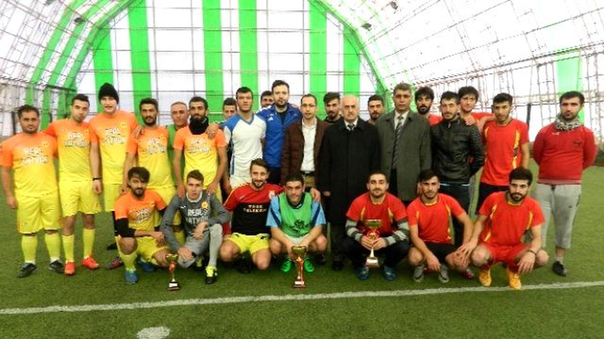 Tatvan MYO\'nun Futbol Turnuvası Sona Erdi