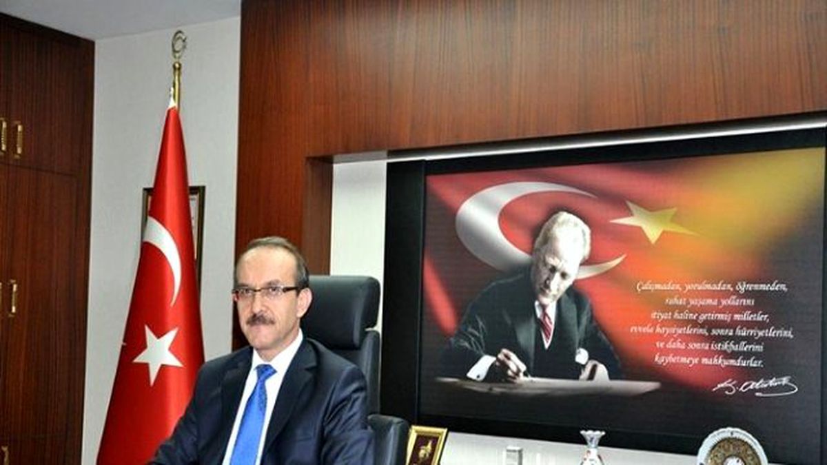 Vali Yavuz\'dan İnsan Hakları Günü Mesajı