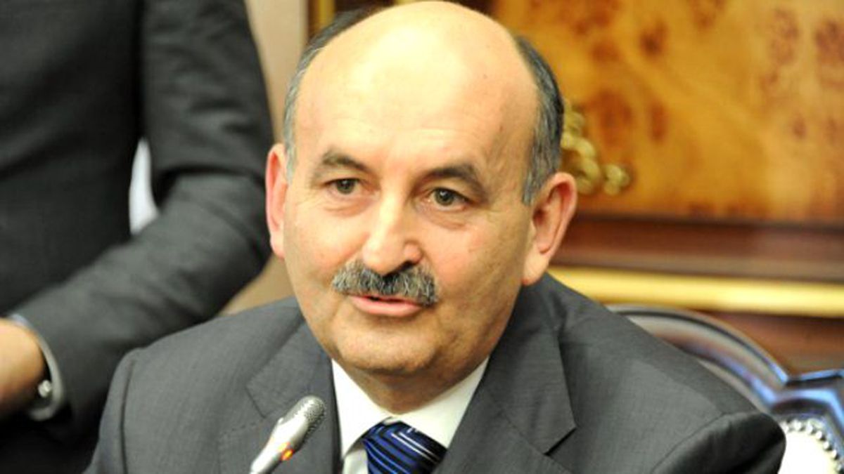 Bakan Müezzinoğlu: Yurtdışından Doktor Gelmesinin Önünü Açıyoruz