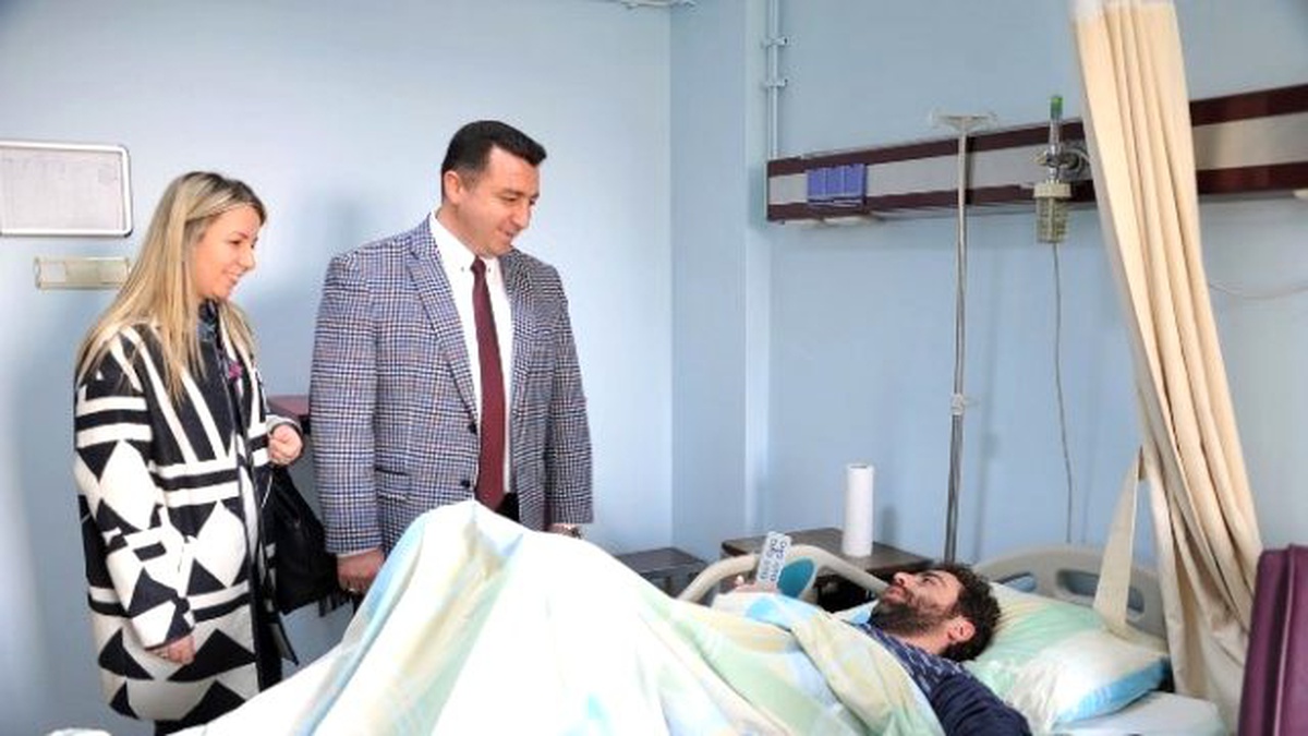 Başkan Bakıcı Hastaları Ziyaret Ederek Moral Verdi