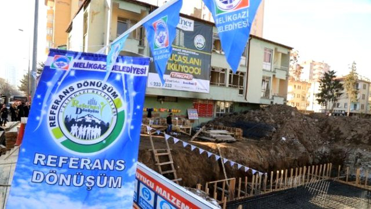 Başkan Büyükkılıç ve Ekibi Kılıçaslan Mahalle Halkı ve Esnafı İle