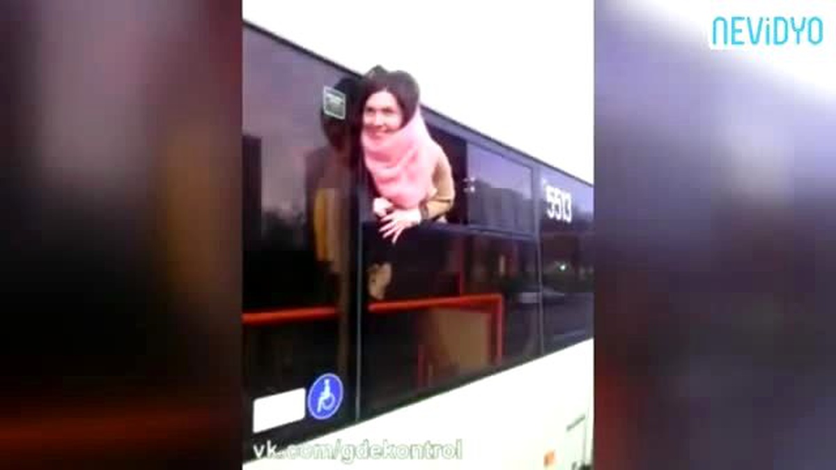 Bilet Ücreti Ödememek İçin Rezil Oldu!